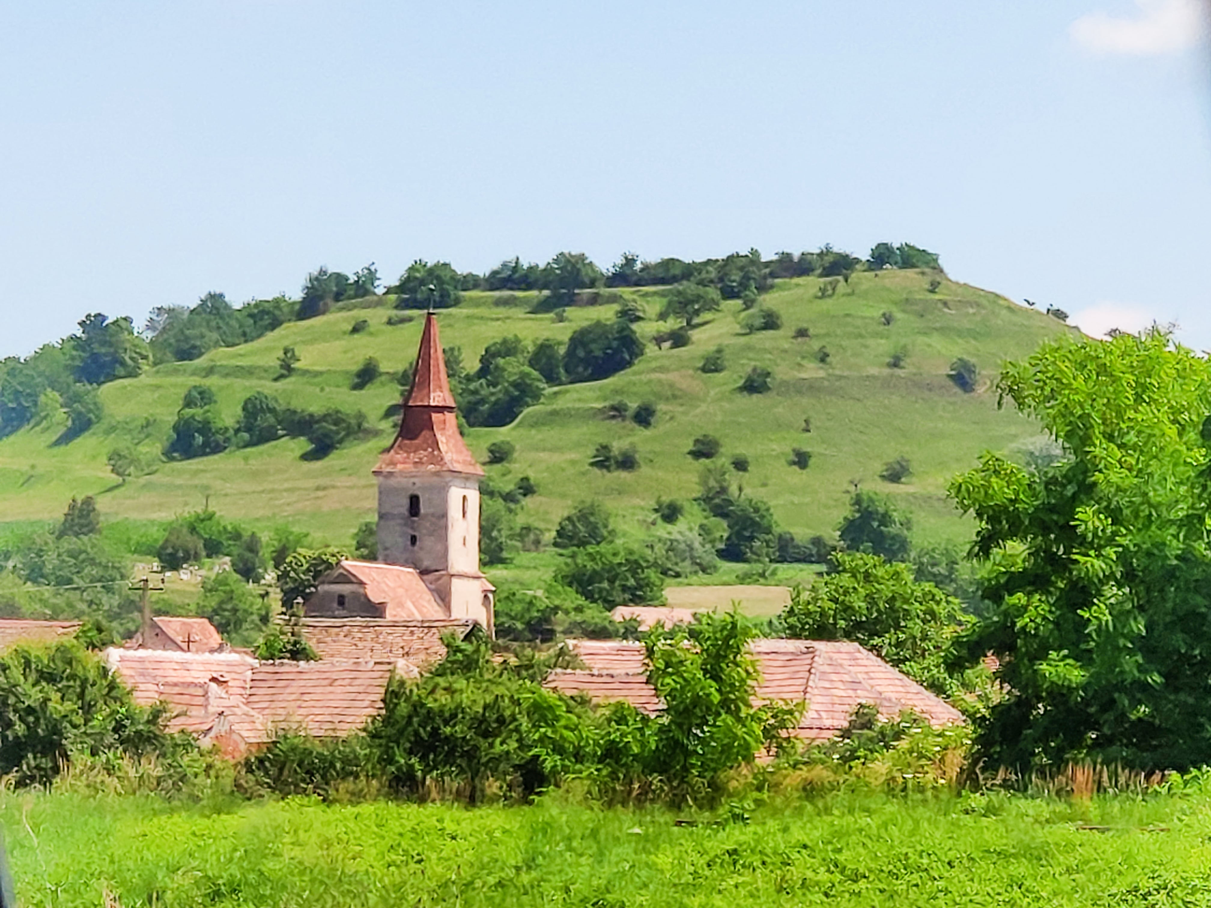 COLORFUL MONASTERIES & FORTIFIED CHURCHES IN ROMANIA